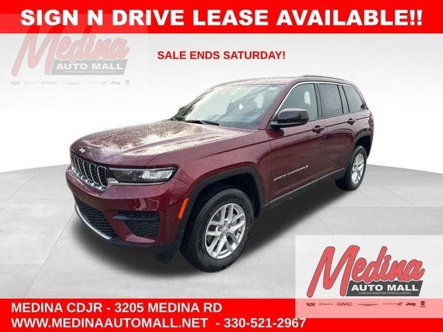 2025 Jeep Grand Cherokee GRAND CHEROKEE LAREDO X 4X4
