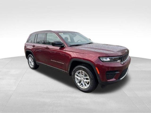 2025 Jeep Grand Cherokee GRAND CHEROKEE LAREDO X 4X4