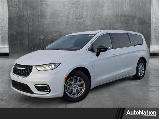 2025 Chrysler Pacifica PACIFICA SELECT