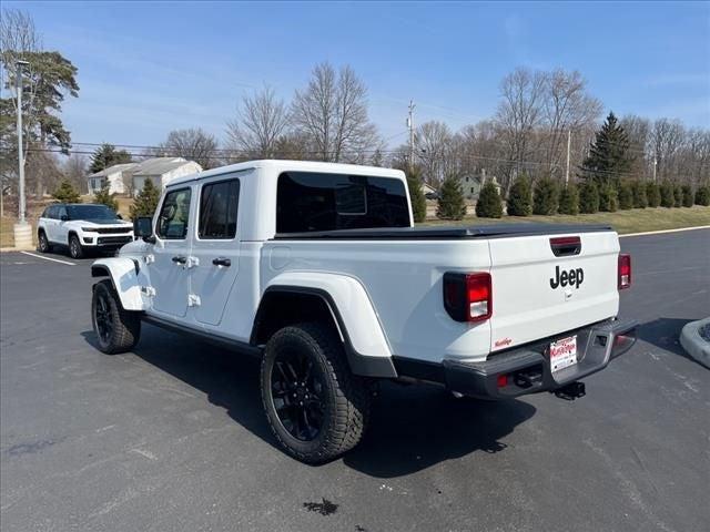 2025 Jeep Gladiator GLADIATOR NIGHTHAWK 4X4