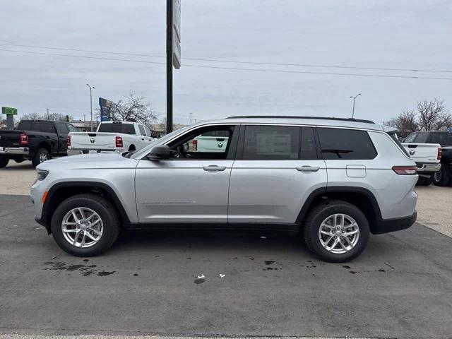 2025 Jeep Grand Cherokee GRAND CHEROKEE L LAREDO X 4X4