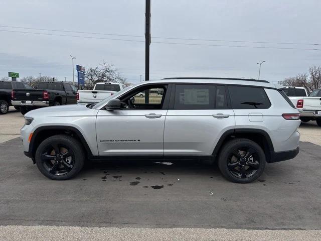 2025 Jeep Grand Cherokee GRAND CHEROKEE L ALTITUDE X 4X4