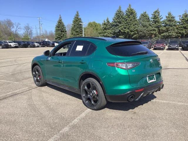 2025 Alfa Romeo Stelvio STELVIO AWD