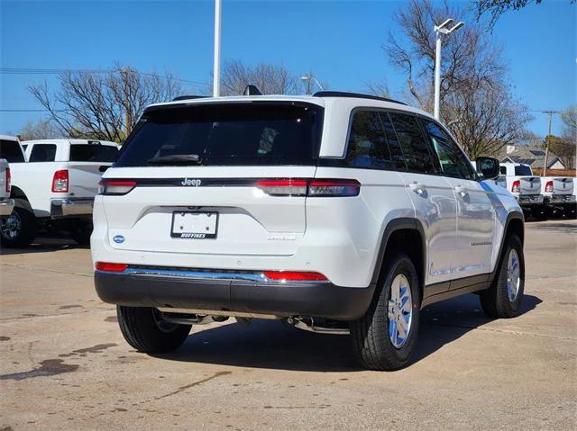 2025 Jeep Grand Cherokee GRAND CHEROKEE LAREDO 4X2