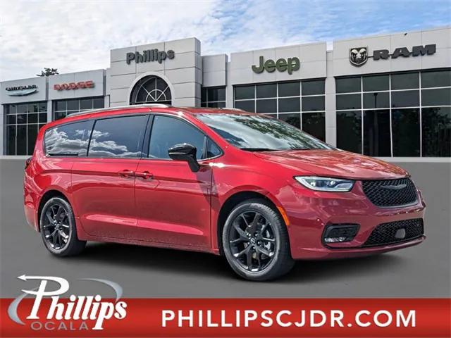 2025 Chrysler Pacifica PACIFICA LIMITED