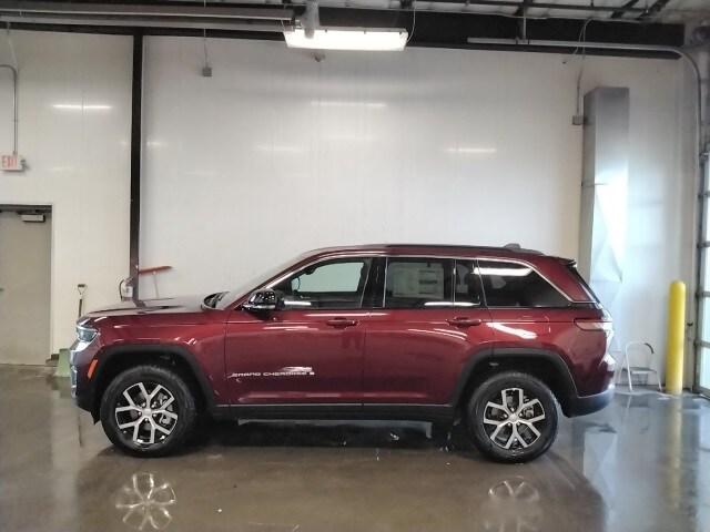 2025 Jeep Grand Cherokee GRAND CHEROKEE LIMITED 4X4