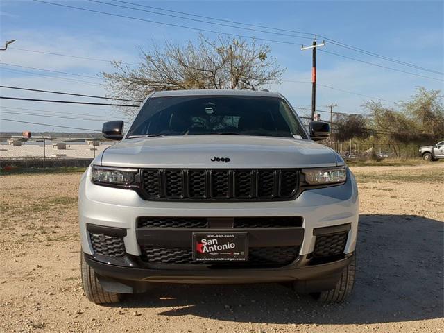 2025 Jeep Grand Cherokee GRAND CHEROKEE L ALTITUDE X 4X2
