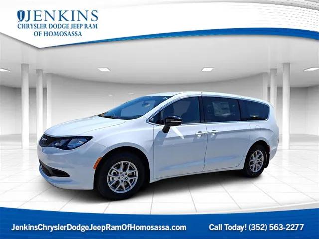 2025 Chrysler Voyager VOYAGER