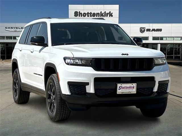 2025 Jeep Grand Cherokee GRAND CHEROKEE L ALTITUDE X 4X4