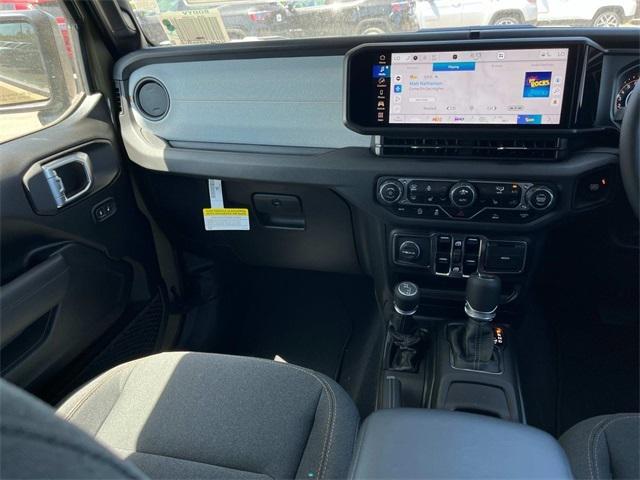 2025 Jeep Wrangler 4-Door Sport RHD 4x4