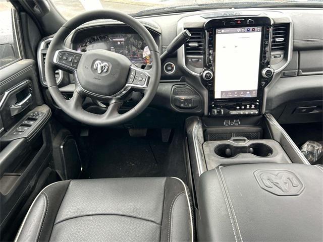 2025 RAM Ram 3500 RAM 3500 LARAMIE CREW CAB 4X4 64 BOX