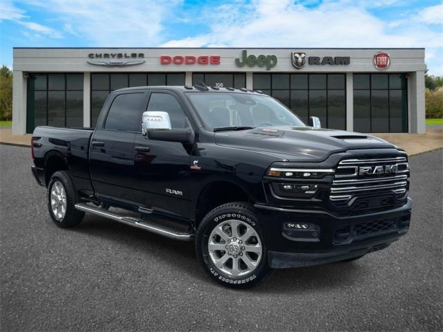 2025 RAM Ram 3500 RAM 3500 LARAMIE CREW CAB 4X4 64 BOX