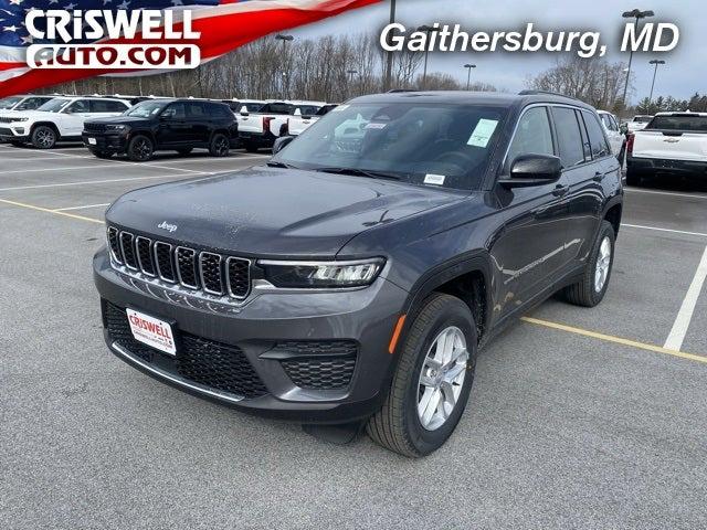 2025 Jeep Grand Cherokee GRAND CHEROKEE LAREDO X 4X4