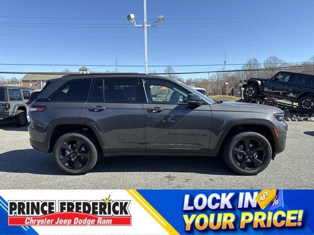 2025 Jeep Grand Cherokee GRAND CHEROKEE ALTITUDE X 4X4