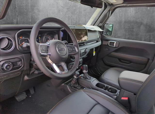 2025 Jeep Wrangler WRANGLER 4-DOOR SAHARA