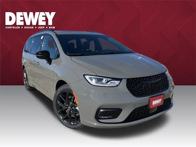 2025 Chrysler Pacifica PACIFICA LIMITED