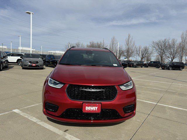 2025 Chrysler Pacifica PACIFICA LIMITED AWD