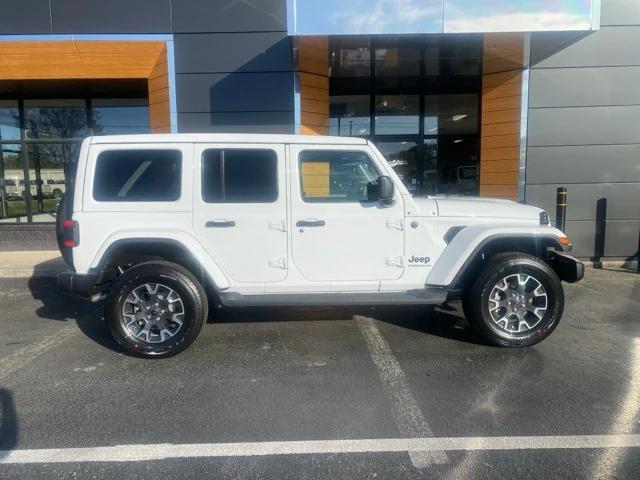 2025 Jeep Wrangler WRANGLER 4-DOOR SAHARA