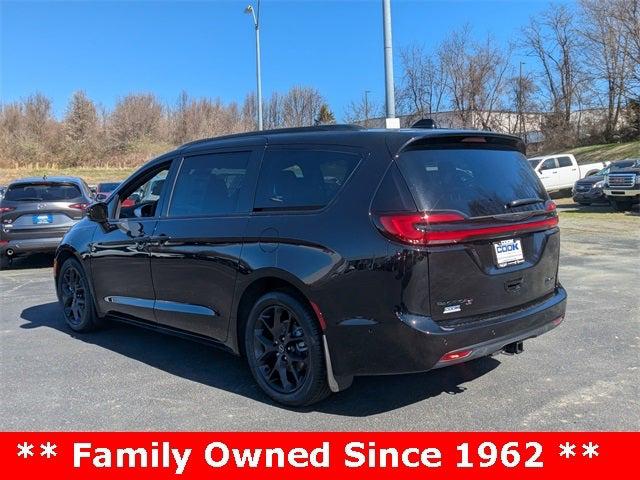 2025 Chrysler Pacifica PACIFICA LIMITED