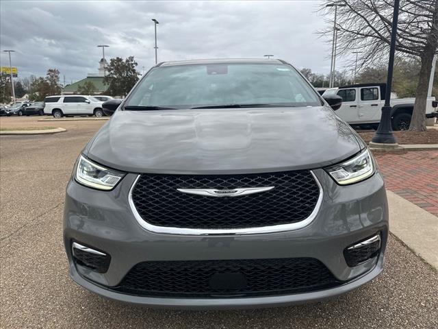 2025 Chrysler Pacifica PACIFICA SELECT