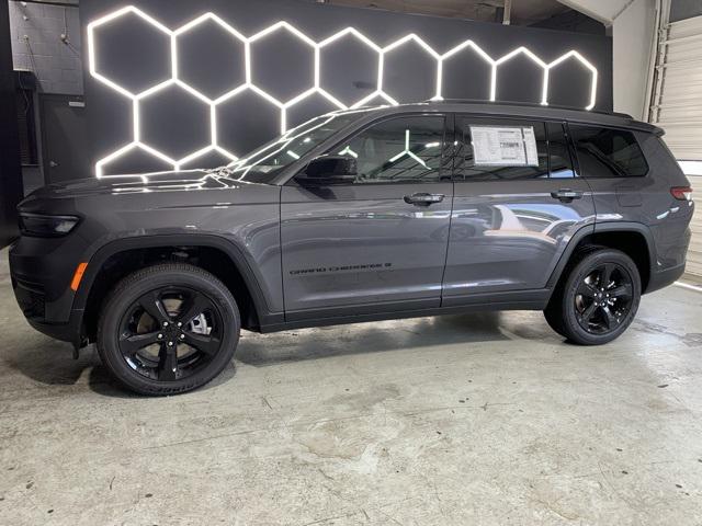 2025 Jeep Grand Cherokee GRAND CHEROKEE L ALTITUDE X 4X4