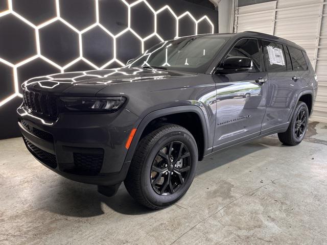 2025 Jeep Grand Cherokee GRAND CHEROKEE L ALTITUDE X 4X4