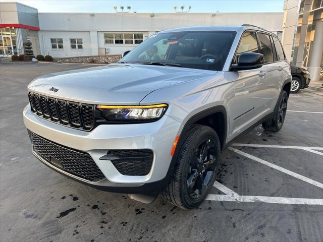 2025 Jeep Grand Cherokee GRAND CHEROKEE ALTITUDE X 4X4
