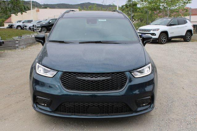 2025 Chrysler Pacifica Hybrid PACIFICA PLUG-IN HYBRID S APPEARANCE