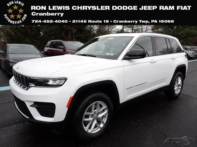 2025 Jeep Grand Cherokee GRAND CHEROKEE LAREDO X 4X4