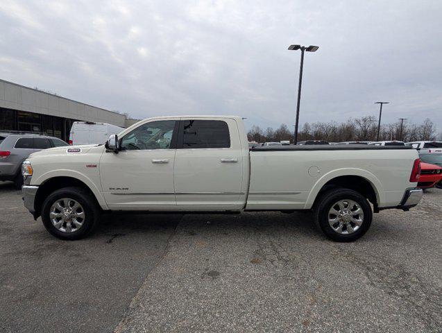 2020 RAM 2500 Limited Crew Cab 4X4 8 Box