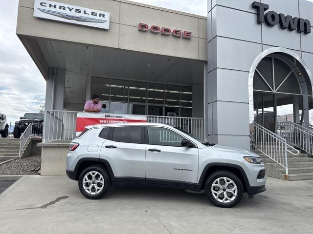 2025 Jeep Compass Sport 4x4 2025 Jeep Compass Sport 4x4