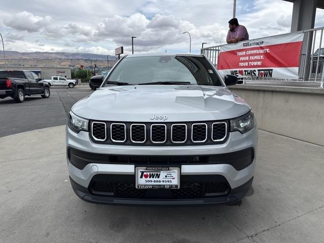 2025 Jeep Compass Sport 4x4 2025 Jeep Compass Sport 4x4