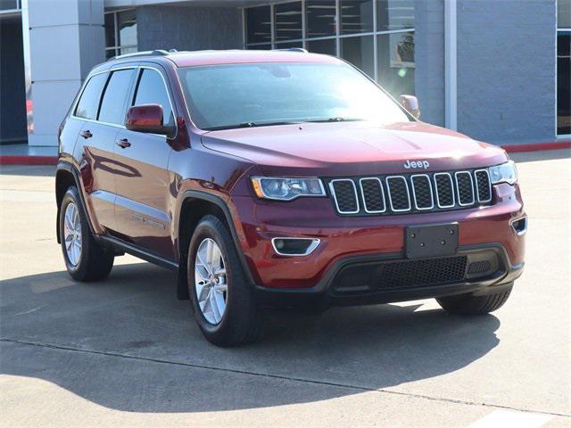 2017 Jeep Grand Cherokee Laredo 4x2