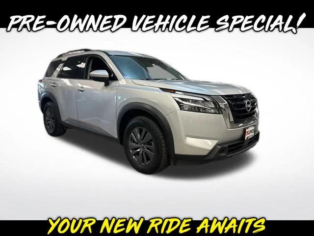 2023 Nissan Pathfinder SV 4WD