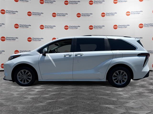 2024 Toyota Sienna XLE