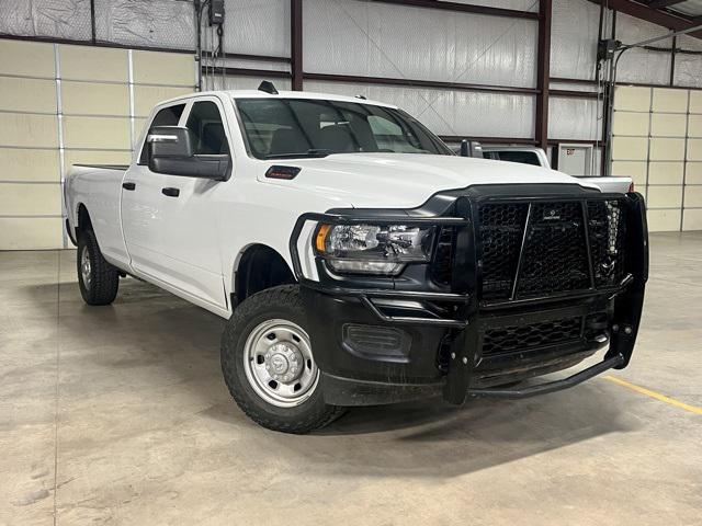 2024 RAM 2500 Tradesman Crew Cab 4x4 8 Box