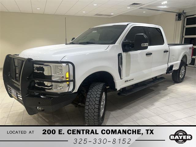 2023 Ford F-350 XLT