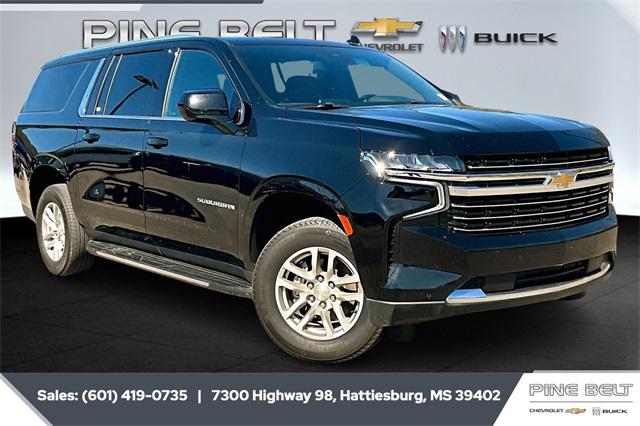 2023 Chevrolet Suburban 4WD LT