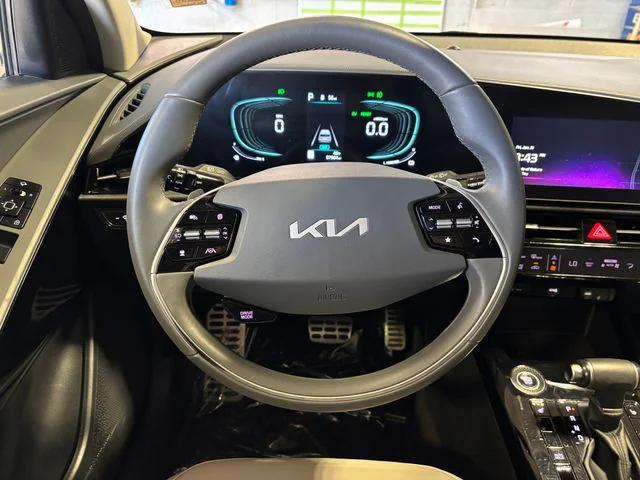 2023 Kia Niro EX Touring