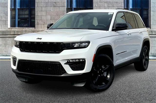 2023 Jeep Grand Cherokee Limited 4x4