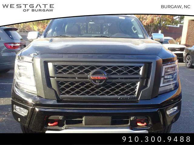 2021 Nissan TITAN Crew Cab PRO-4X 4x4