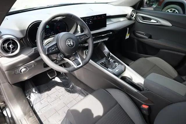 2025 Alfa Romeo Tonale Hybrid EAWD