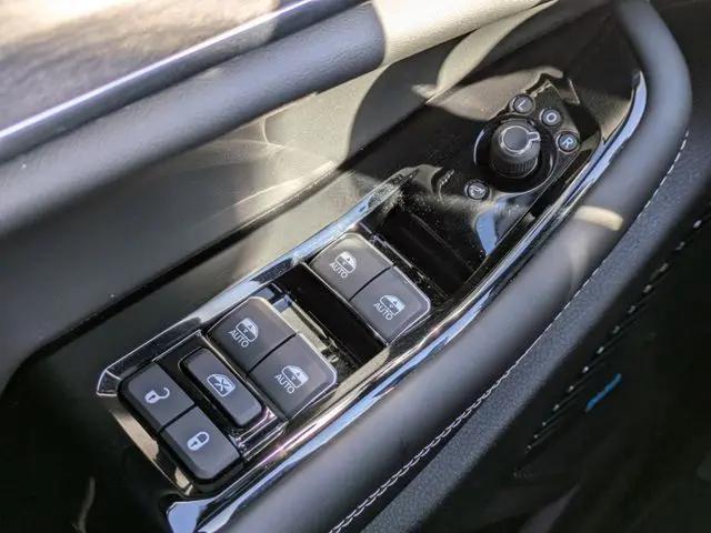 2025 Jeep Grand Cherokee Overland