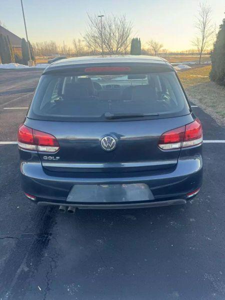 2013 Volkswagen Golf 2.5L 4-Door