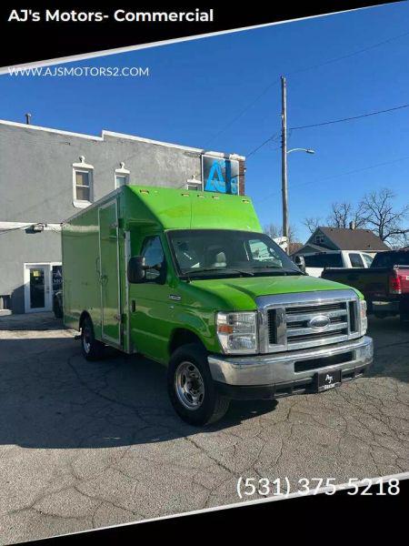 2011 Ford E-350 Cutaway Van Cab-Chassis for sale in Omaha, NE