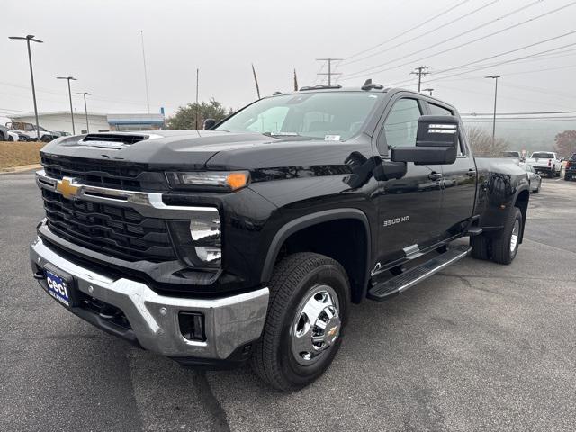 2025 Chevrolet Silverado 3500HD 4WD Crew Cab Long Bed LT