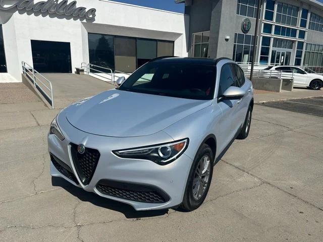 2022 Alfa Romeo Stelvio Sprint AWD 2022 Alfa Romeo Stelvio Sprint AWD
