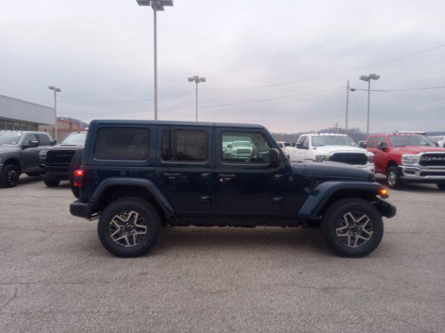 2025 Jeep Wrangler 4-Door Sahara 4x4
