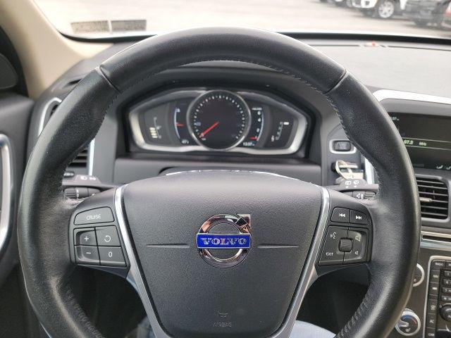 2016 Volvo XC60 T5 Premier