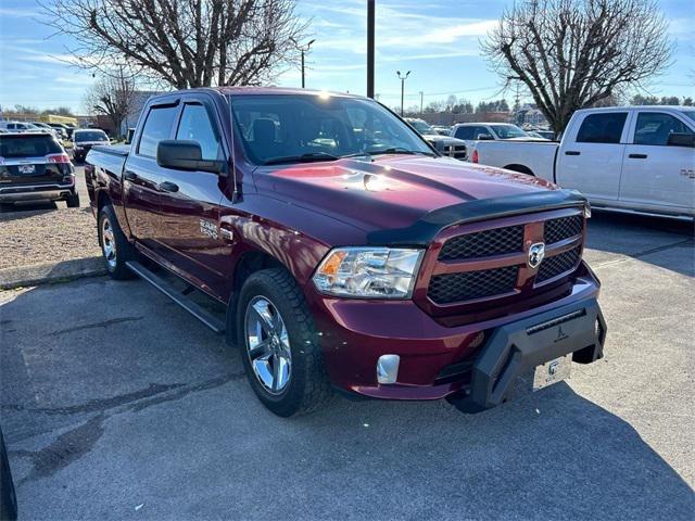 2018 RAM 1500 Express Crew Cab 4x2 57 Box